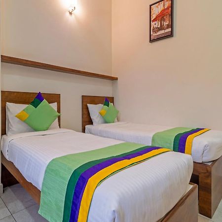 Itsy Hotels Avani Stays, Vyttila, Kochi Ngoại thất bức ảnh
