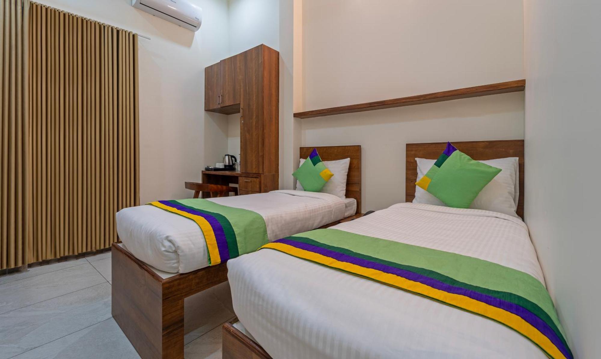 Itsy Hotels Avani Stays, Vyttila, Kochi Ngoại thất bức ảnh