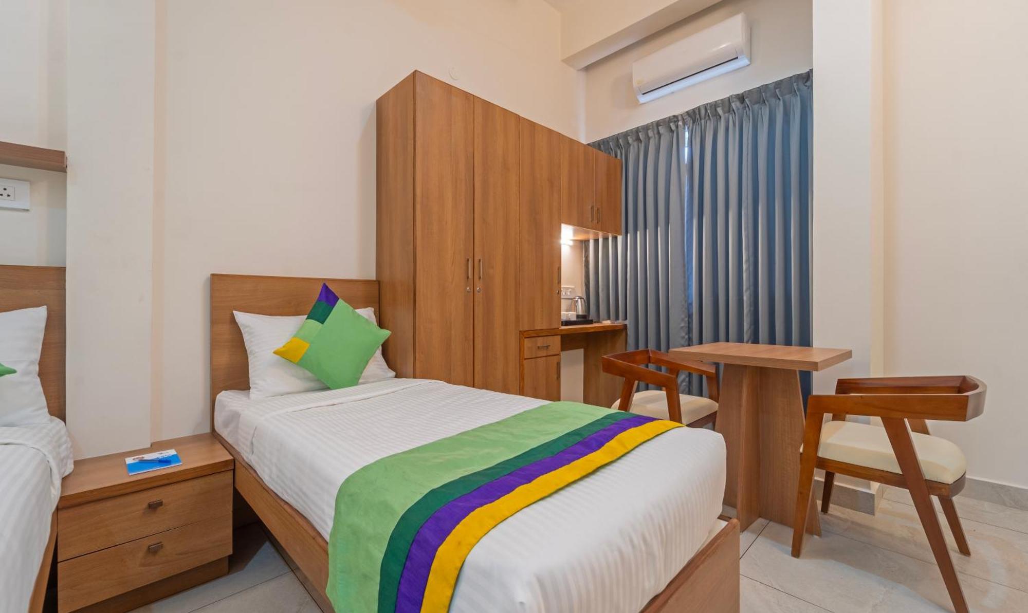 Itsy Hotels Avani Stays, Vyttila, Kochi Ngoại thất bức ảnh